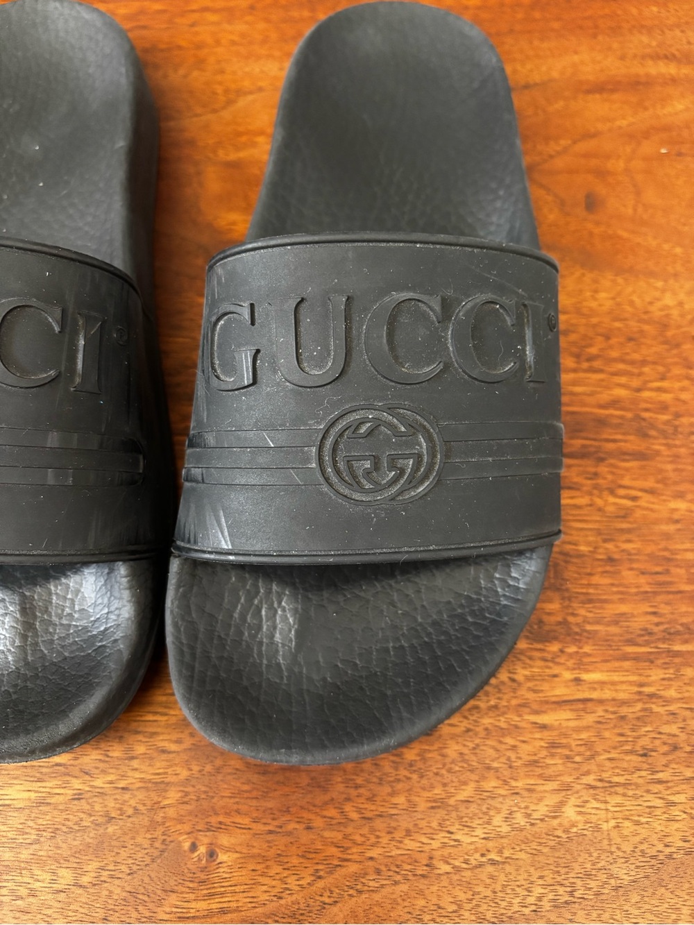 Gucci Black Logo Rubber Slide Sandals Small (35) 5 - Picture 2 of 13